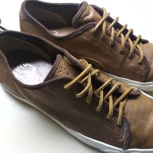 FRYE

 80

Men's Chambers Low Sneaker